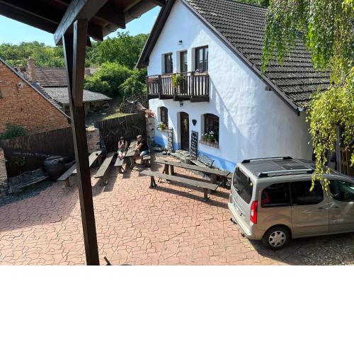 Ubytování Slovácký dvůr Němčičky