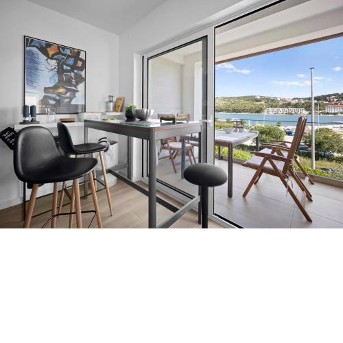 Urban loft next to the beach