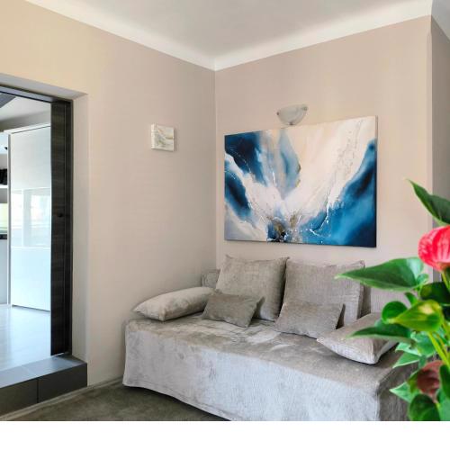 URBAN VILLA APARTMENT