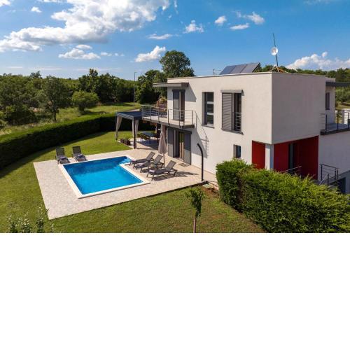 Urban Villa D8 with swimming pool and sauna