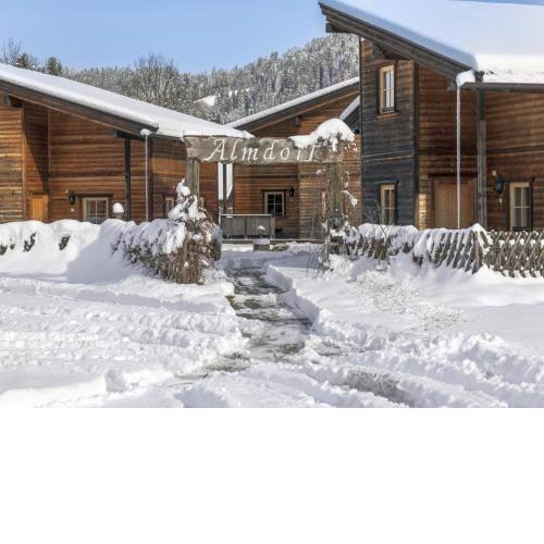 Uriges Chalet 3