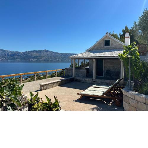 Vacation House, PARKING INCLUDED, Lovrecina