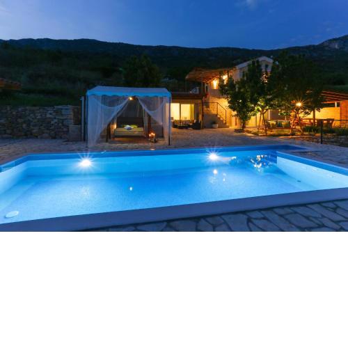 Vacation house/Kuća za odmor Vortex