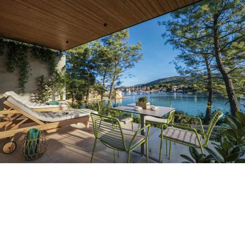 Valamar Amicor Resort