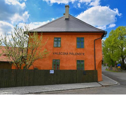 Valečská pálenice