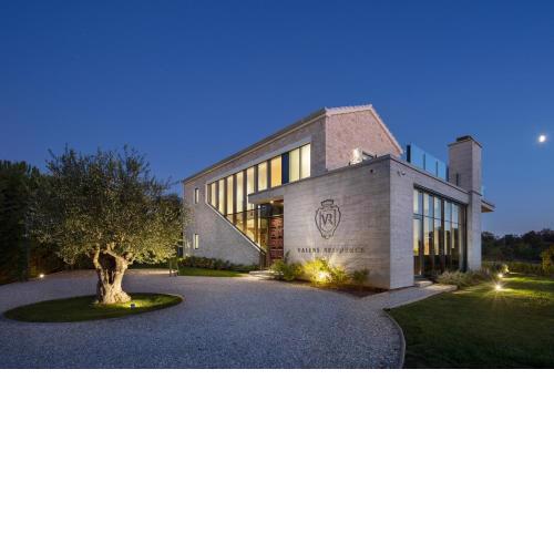 Valens Residence