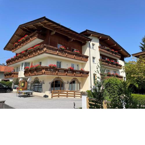 Vicky Apartments Wildsch nau Niederau