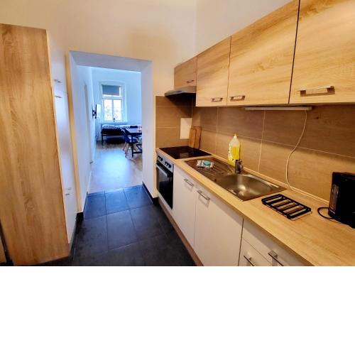 Vienna City Home Apartment - near Metro station
