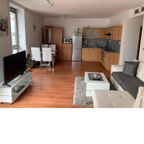 Vienna Gate apartment