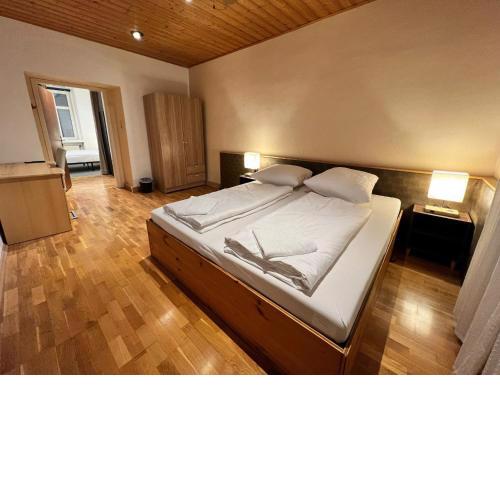 Vienna's Finest: Spacious Apt. w/2+1 Configuration