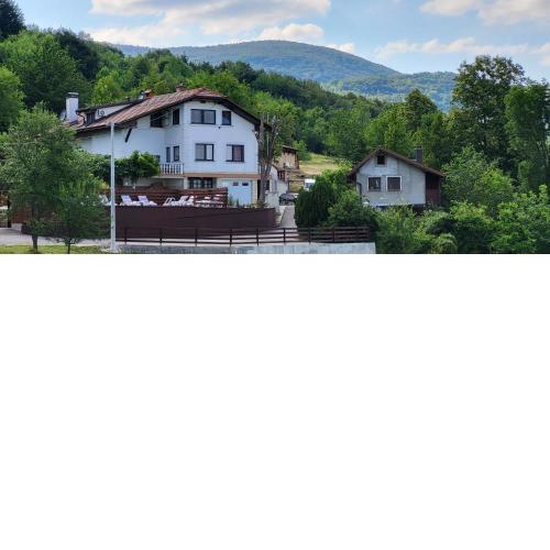 Vila Lisina
