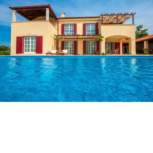 Vila Mirna