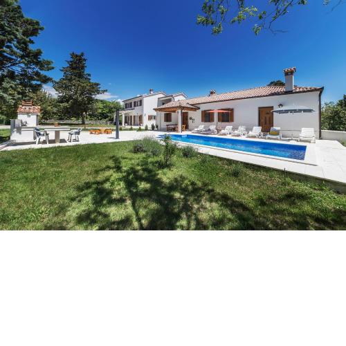 Villa Ana with private salt water pool