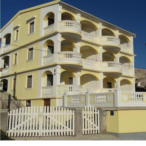 Villa Ana