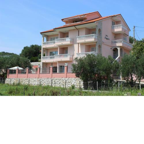 Villa Anggela