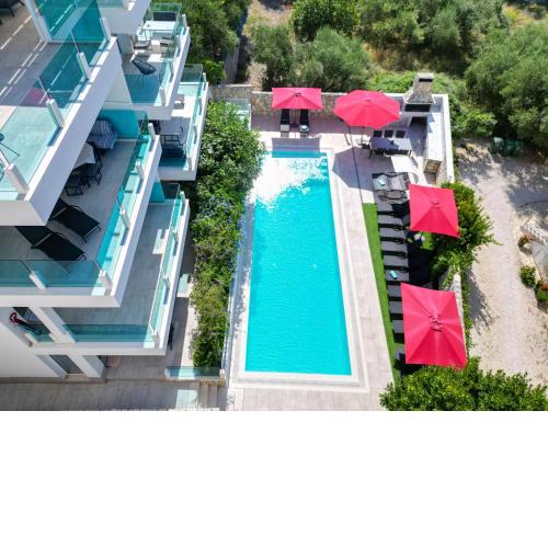 Villa Aqua