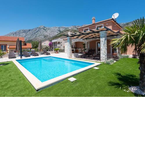 Villa Aria
