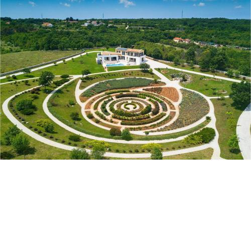 Villa Arkaim