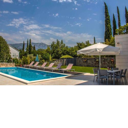 Villa Bacev by Vintage Travel