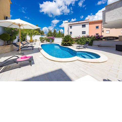 Villa Bianco Nero - Happy Rentals