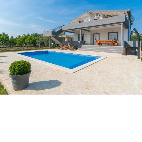 Villa Branka