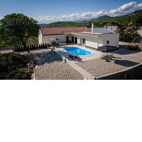 Villa Burra