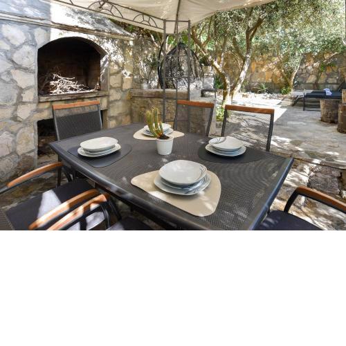 Villa Danica on the Hills, seaview