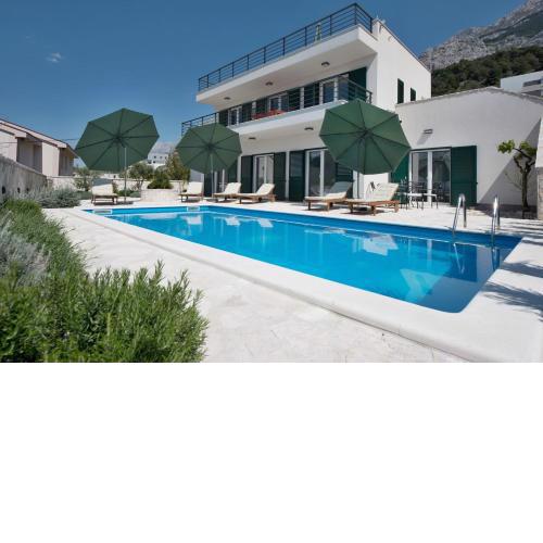 Villa Dante with sea view & private pool