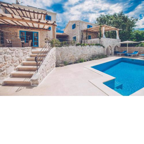Villa DELUXE