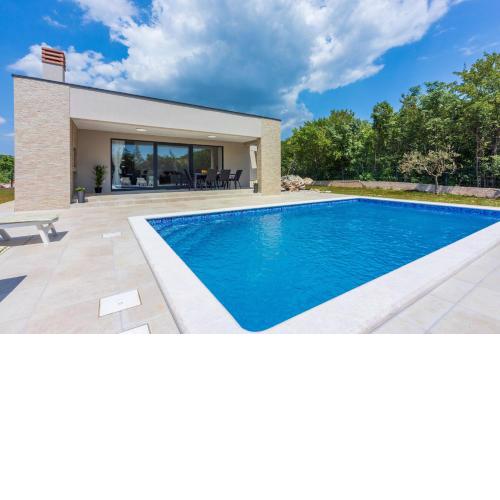 Villa Deluxe