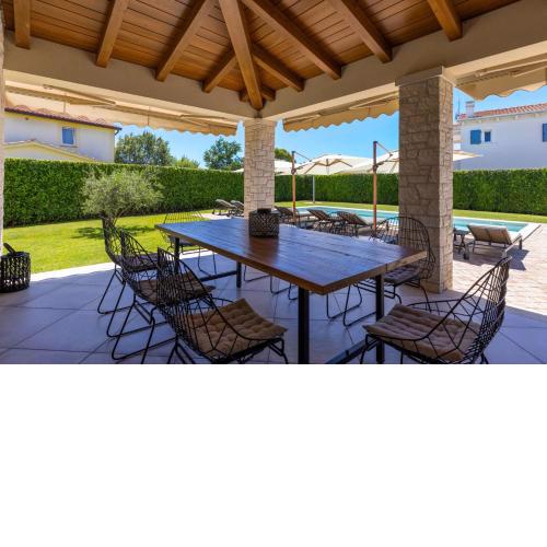 Villa Dionis