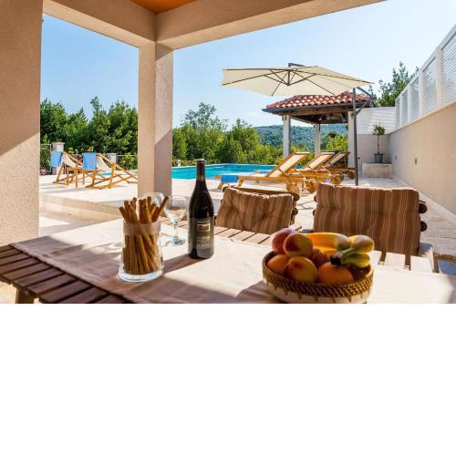 Villa Doli - Lovely holiday home with private pool