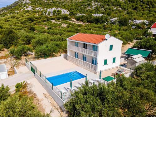 Villa Dragobratović