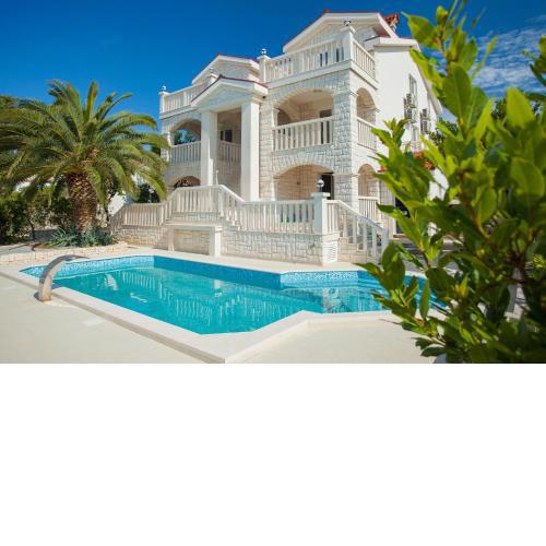 Villa Drinka Apartments