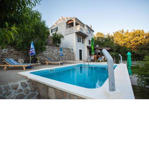 Villa Eagle