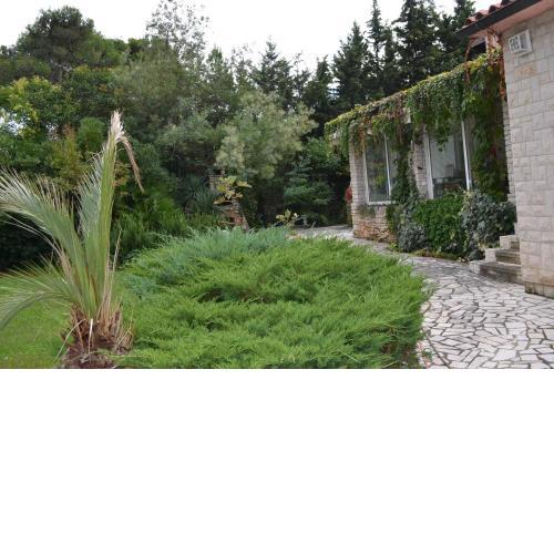 Villa Edward