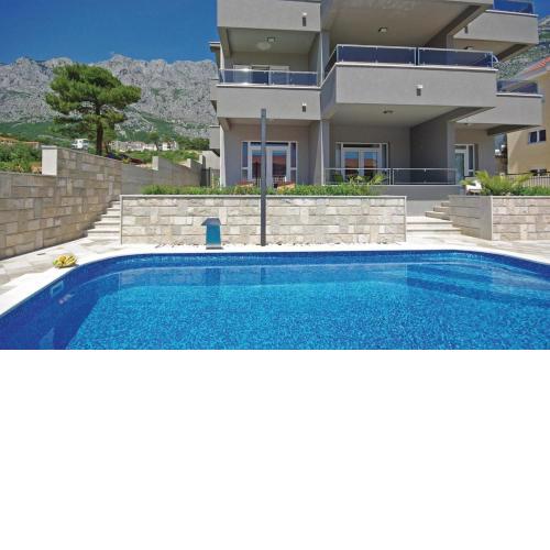 Villa EM