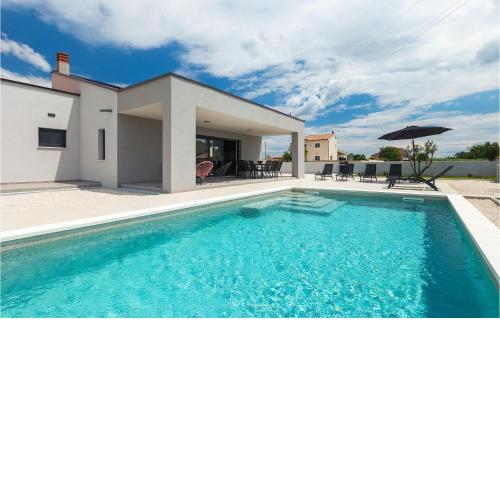 Villa Esti