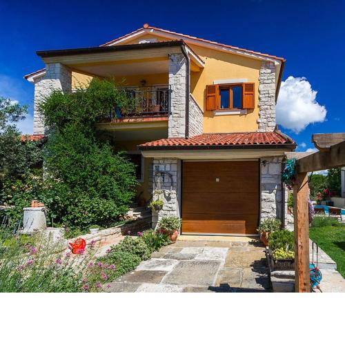 Villa Fani