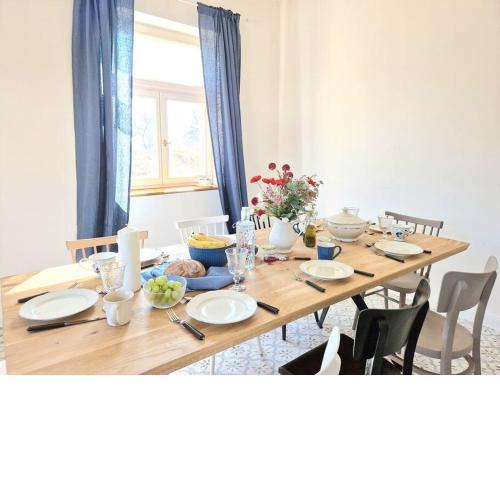 VILLA FOLLEMIRA cz - kitchen - garden - bike storage