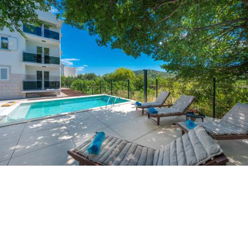 Villa Gold Residence 4