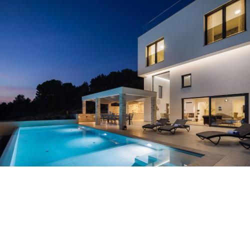 Villa GRC