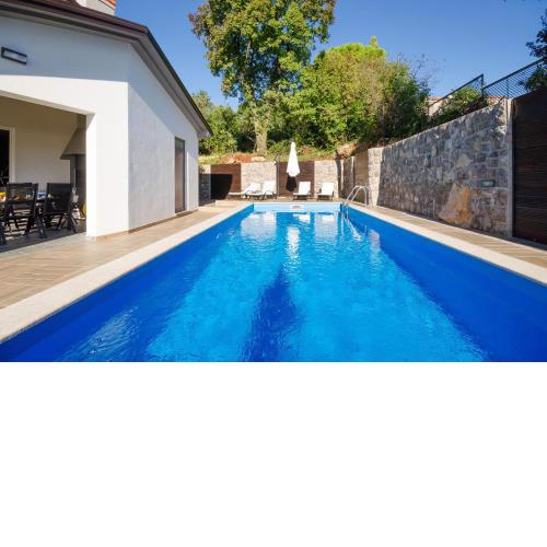 Villa Icici