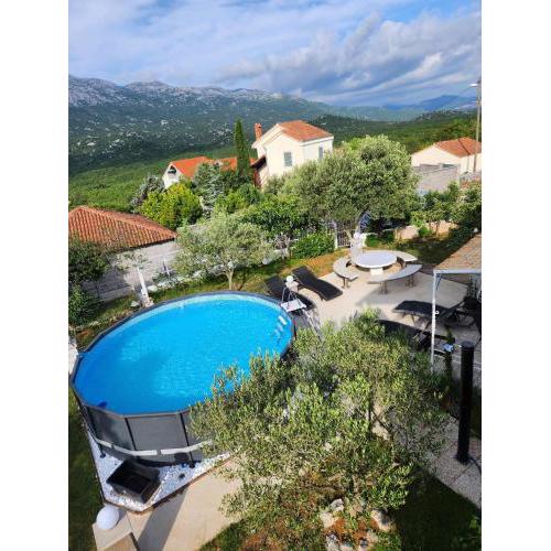 Villa Ivana-20 minutes from Split
