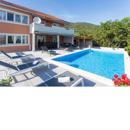 Villa Ivano with sea&mountain view