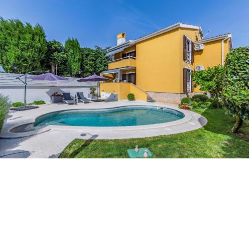 Villa Jasmine with swimming pool