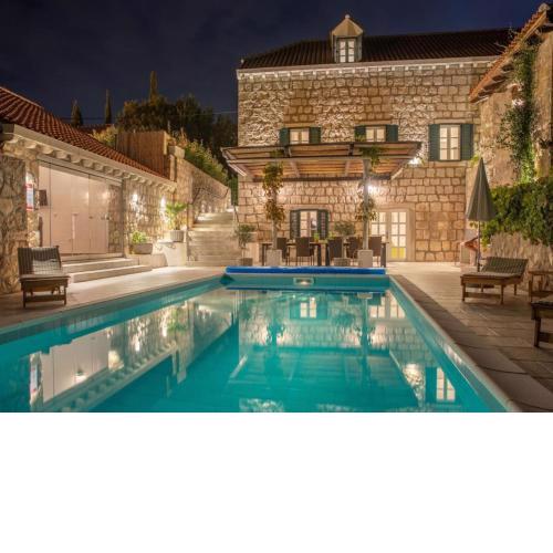 Villa Joe