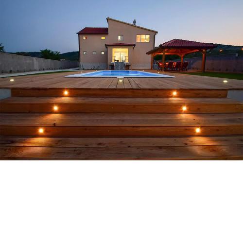 Villa JULIJA