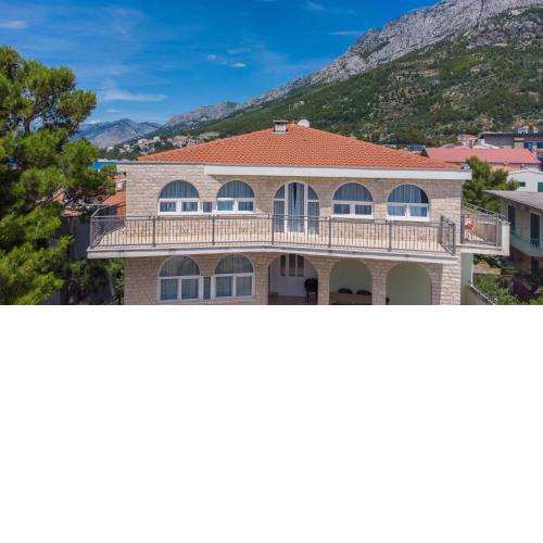 Villa Kameni dvori