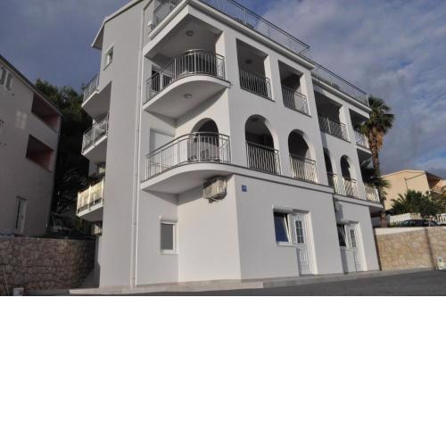 Villa Klara Apartments